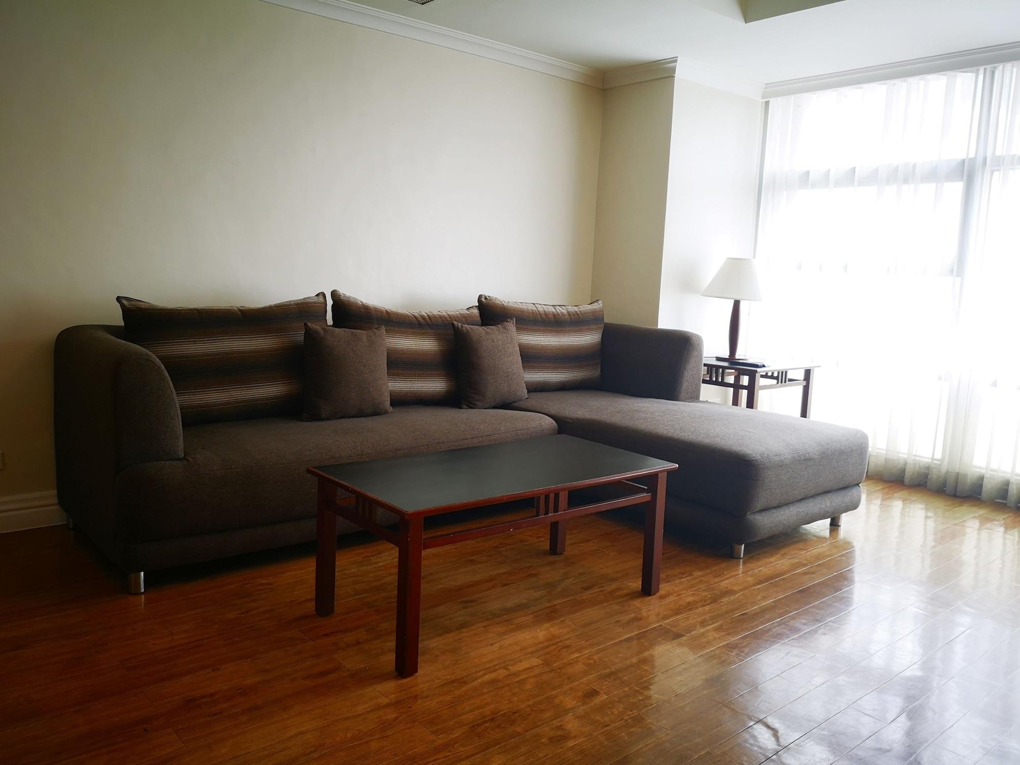 Infinity Tower Suites San Pedro Makati Eksteriør billede