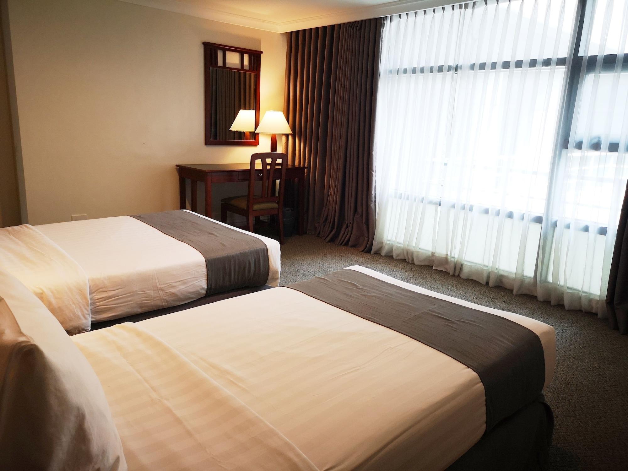 Infinity Tower Suites San Pedro Makati Eksteriør billede