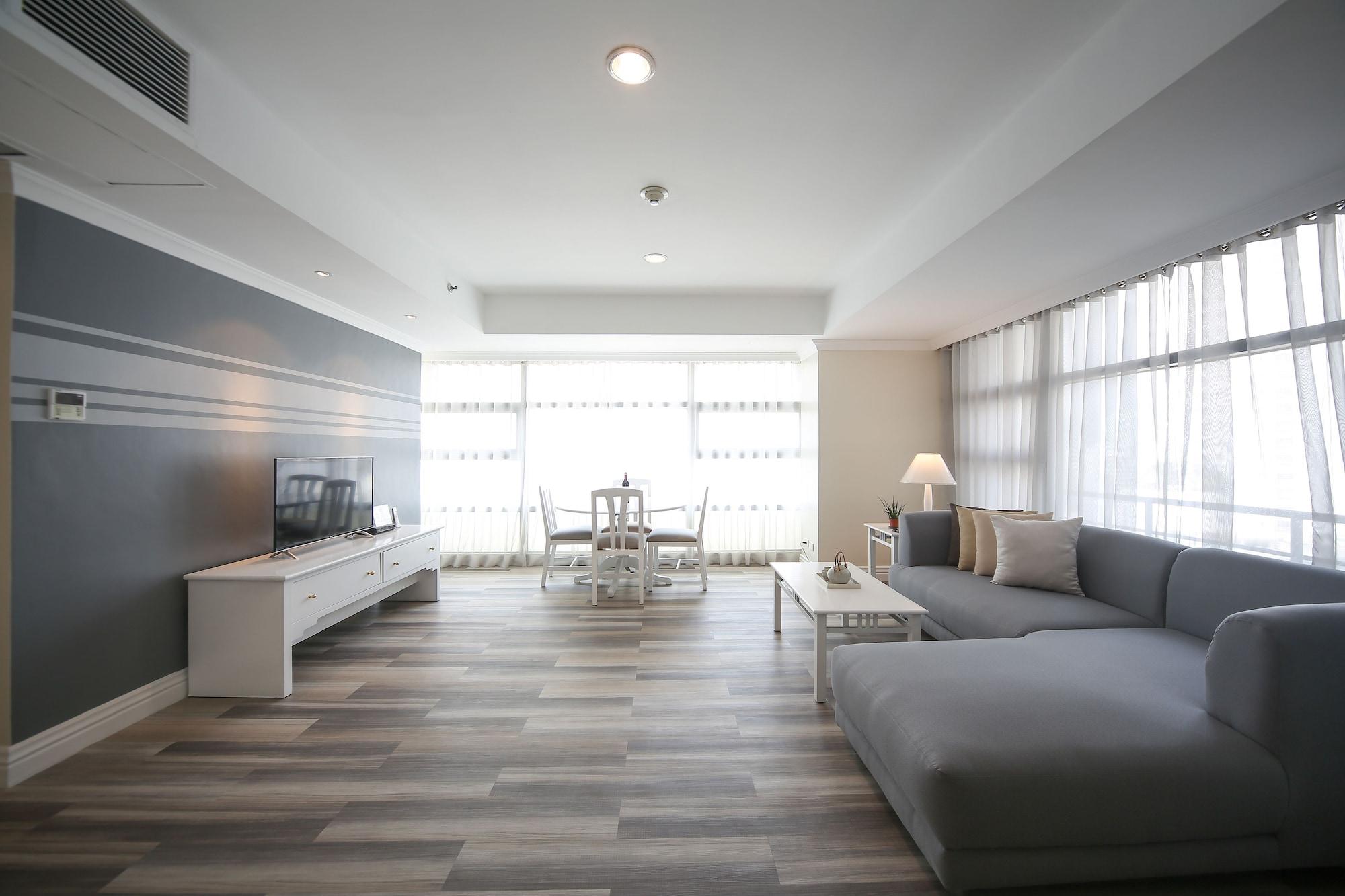 Infinity Tower Suites San Pedro Makati Eksteriør billede