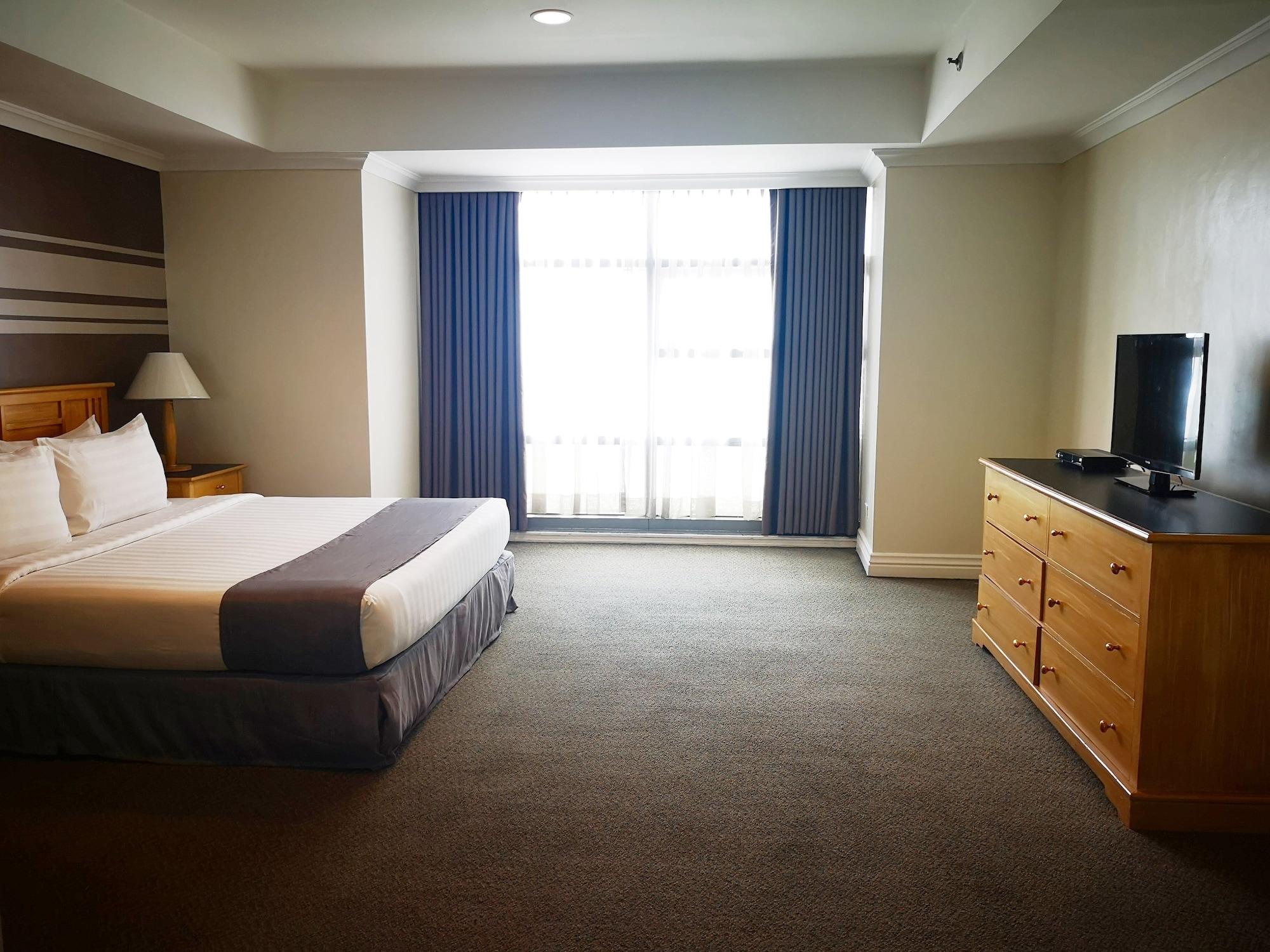 Infinity Tower Suites San Pedro Makati Eksteriør billede