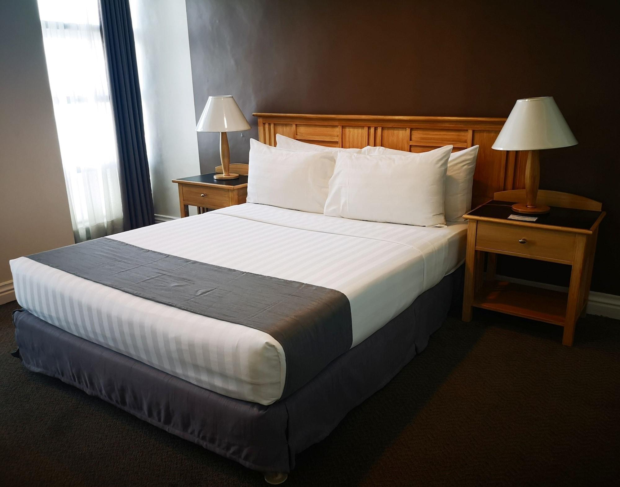 Infinity Tower Suites San Pedro Makati Eksteriør billede