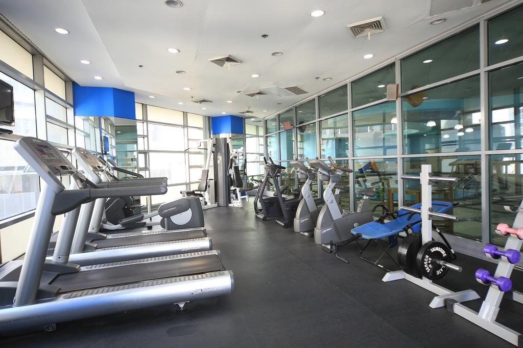Infinity Tower Suites San Pedro Makati Eksteriør billede