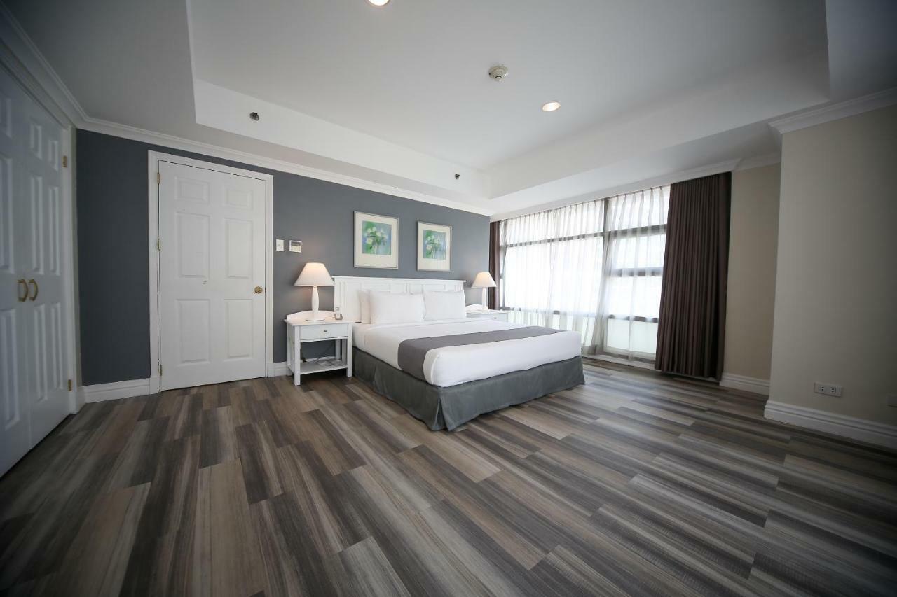 Infinity Tower Suites San Pedro Makati Eksteriør billede