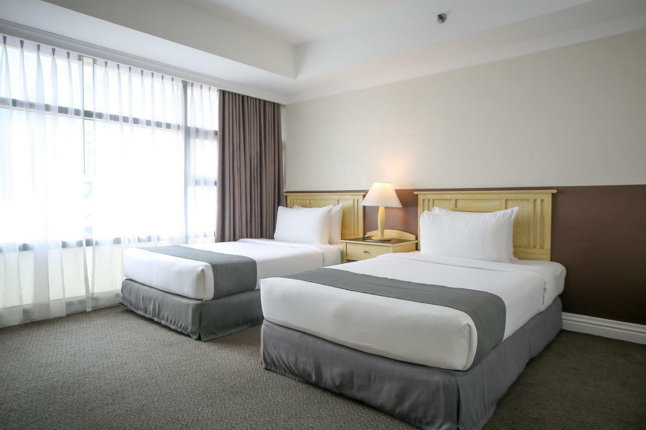 Infinity Tower Suites San Pedro Makati Eksteriør billede